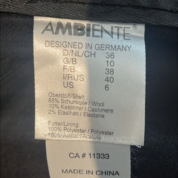 Ambiente Vintage Black Wool & Cashmere Blazer - Picture 15 of 15